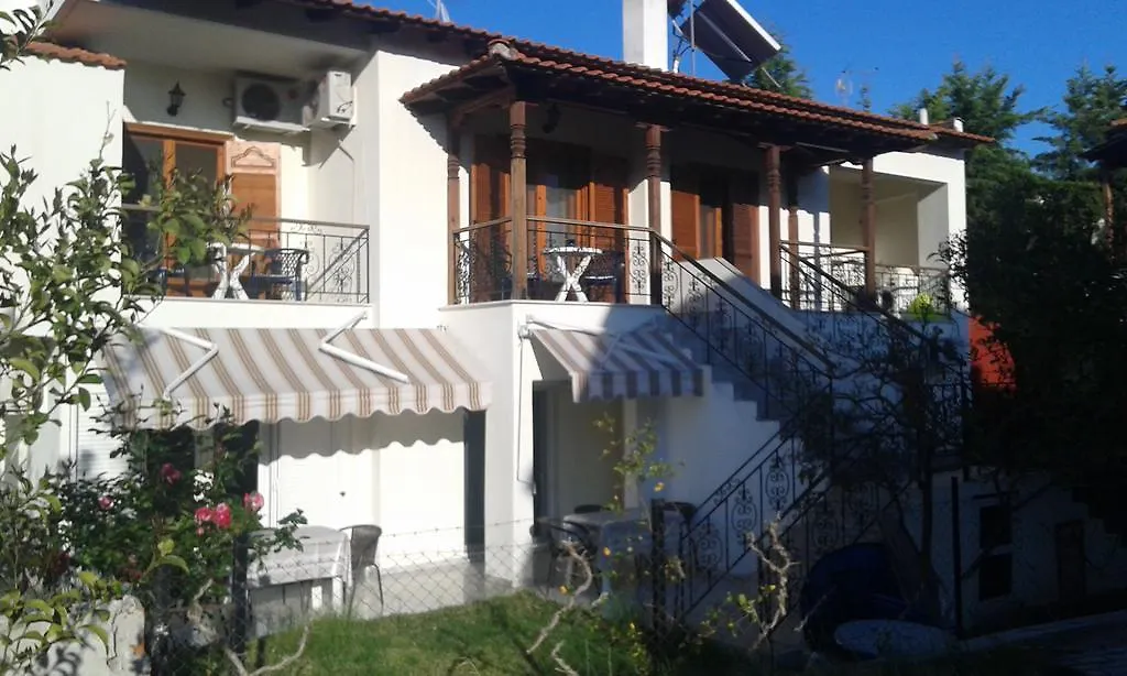 Katerinas Apartments Neos Marmaras
